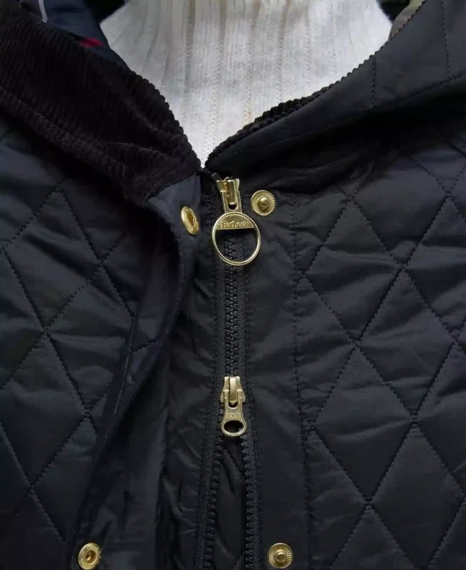 Hilary Steppjacke