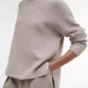 Marine-Pullover mit Rundhalsausschnitt