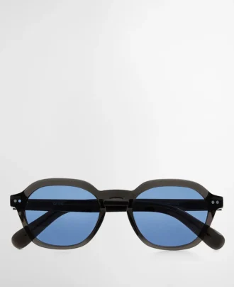 Ovale Sonnenbrille