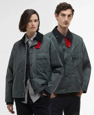 Paul Smith liebt die Barbour Transport Waxed Jacket