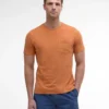 Pigmentgefärbtes T-Shirt mit Tasche