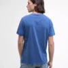 Pigmentgefärbtes T-Shirt mit Tasche